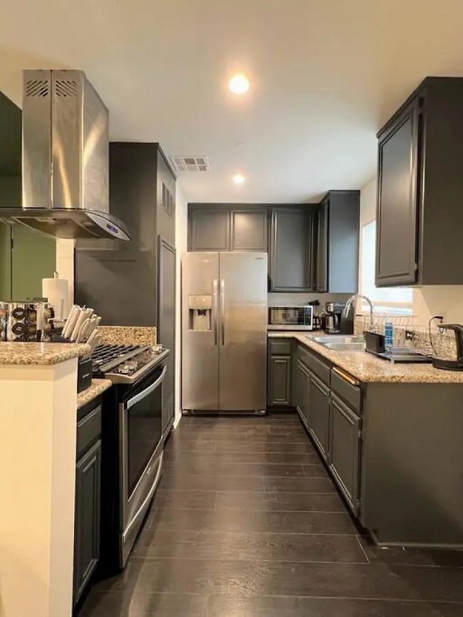 Holiday home 2Br Suite In The Heart Of Hollywood -Br5 Los Angeles